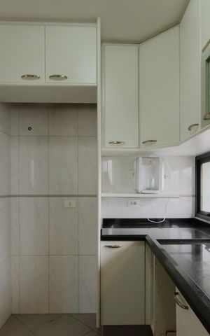 Apartamento à venda com 67m², 2 quartos e 2 vagas Apartamento à venda com 67m², 2 quartos e 2 vagasCozinha