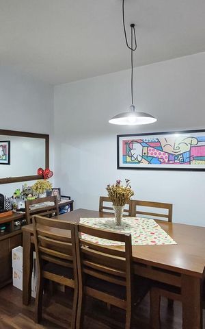 Apartamento à venda com 56m², 2 quartos e 1 vaga Apartamento à venda com 56m², 2 quartos e 1 vagaSala