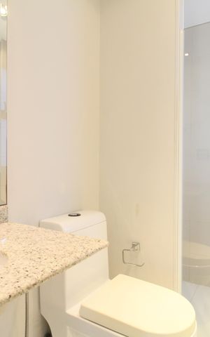 Apartamento à venda com 101m², 1 quarto e 2 vagasBanheiro 