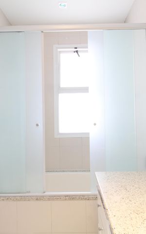 Apartamento à venda com 101m², 1 quarto e 2 vagasBanheiro 