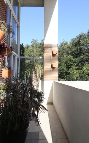 Apartamento à venda com 101m², 1 quarto e 2 vagasVaranda Sala