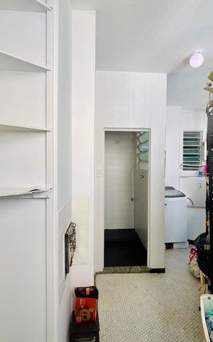 Apartamento à venda com 110m², 2 quartos e 1 vaga Apartamento à venda com 110m², 2 quartos e 1 vagaÁrea de serviço