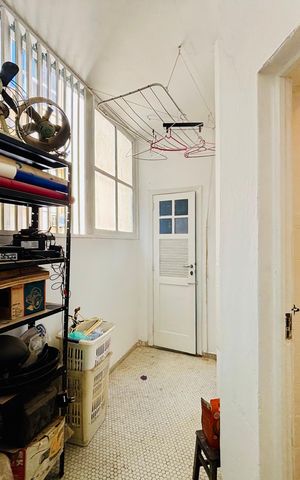 Apartamento à venda com 110m², 2 quartos e 1 vaga Apartamento à venda com 110m², 2 quartos e 1 vagaÁrea de serviço