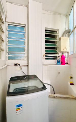 Apartamento à venda com 110m², 2 quartos e 1 vaga Apartamento à venda com 110m², 2 quartos e 1 vagaÁrea de serviço