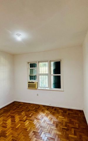Apartamento à venda com 110m², 2 quartos e 1 vaga Apartamento à venda com 110m², 2 quartos e 1 vagaQuarto