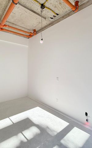 Casa de condomínio à venda com 530m², 4 quartos e 4 vagas Casa de condomínio à venda com 530m², 4 quartos e 4 vagas Suíte 2