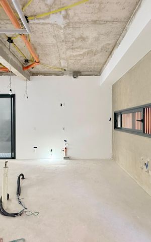 Casa de condomínio à venda com 530m², 4 quartos e 4 vagas Casa de condomínio à venda com 530m², 4 quartos e 4 vagasCozinha