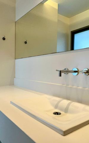 Apartamento à venda com 278m², 3 quartos e 4 vagas Apartamento à venda com 278m², 3 quartos e 4 vagasBanheiro da Suíte 1