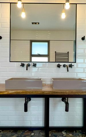 Apartamento à venda com 278m², 3 quartos e 4 vagas Apartamento à venda com 278m², 3 quartos e 4 vagasBanheiro da Suíte 3