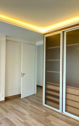 Apartamento à venda com 278m², 3 quartos e 4 vagas Apartamento à venda com 278m², 3 quartos e 4 vagasSuíte 2