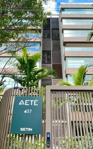 Apartamento à venda com 278m², 3 quartos e 4 vagas Apartamento à venda com 278m², 3 quartos e 4 vagasFachada