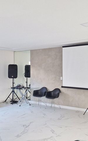 Apartamento à venda com 38m², 2 quartos e sem vagaÁrea comum - Salão de festas