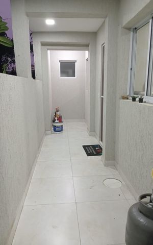Casa à venda com 125m², 6 quartos e 2 vagas Casa à venda com 125m², 6 quartos e 2 vagasÁrea de serviço