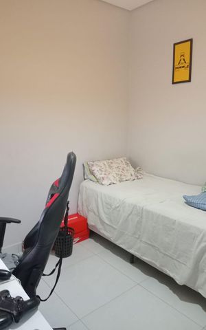 Casa à venda com 125m², 6 quartos e 2 vagas Casa à venda com 125m², 6 quartos e 2 vagasQuarto