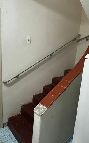 Casa à venda com 108m², 2 quartos e 1 vaga Casa à venda com 108m², 2 quartos e 1 vagaCorredor
