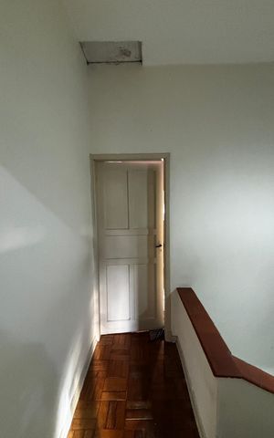 Casa à venda com 108m², 2 quartos e 1 vaga Casa à venda com 108m², 2 quartos e 1 vagaCorredor