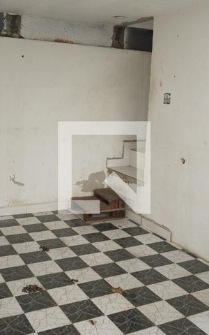 Casa para alugar com 500m², 6 quartos e 8 vagas