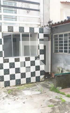 Casa para alugar com 500m², 6 quartos e 8 vagas