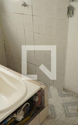 Casa para alugar com 500m², 6 quartos e 8 vagas