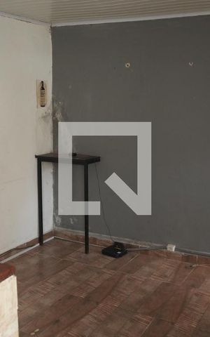 Casa para alugar com 500m², 6 quartos e 8 vagas