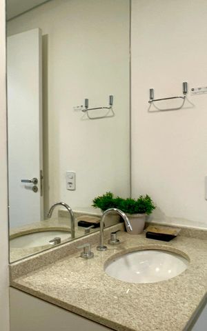 Studio para alugar com 28m², 1 quarto e sem vaga Studio para alugar com 28m², 1 quarto e sem vagaBanheiro