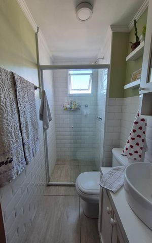 Apartamento à venda com 52m², 2 quartos e 1 vaga Apartamento à venda com 52m², 2 quartos e 1 vagaBanheiro