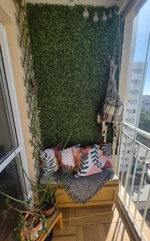 Apartamento à venda com 52m², 2 quartos e 1 vaga Apartamento à venda com 52m², 2 quartos e 1 vagaVaranda