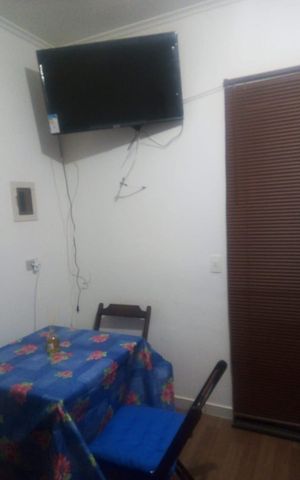 Casa à venda com 224m², 6 quartos e 2 vagas Casa à venda com 224m², 6 quartos e 2 vagasCozinha