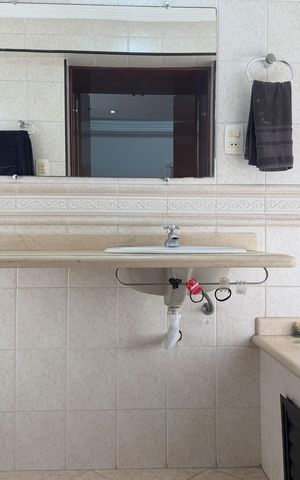 Casa para alugar com 200m², 3 quartos e 2 vagas Casa para alugar com 200m², 3 quartos e 2 vagasBanheiro da Suíte 1