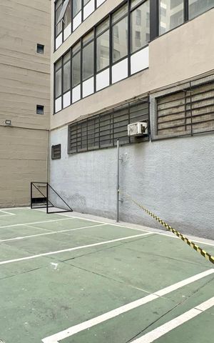 Apartamento à venda com 100m², 3 quartos e 1 vaga Apartamento à venda com 100m², 3 quartos e 1 vagaQuadra