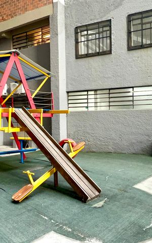 Apartamento à venda com 100m², 3 quartos e 1 vaga Apartamento à venda com 100m², 3 quartos e 1 vagaPlayground