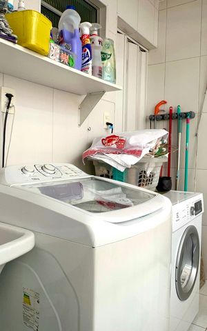 Apartamento à venda com 100m², 3 quartos e 1 vaga Apartamento à venda com 100m², 3 quartos e 1 vagaÁrea de Serviço