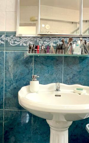 Apartamento à venda com 100m², 3 quartos e 1 vaga Apartamento à venda com 100m², 3 quartos e 1 vagaBanheiro da Suíte