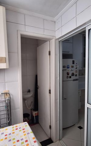 Apartamento à venda com 110m², 3 quartos e 2 vagas Apartamento à venda com 110m², 3 quartos e 2 vagasÁrea de Serviço