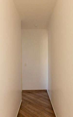 Apartamento para alugar com 76m², 2 quartos e 1 vaga Apartamento para alugar com 76m², 2 quartos e 1 vagaCorredor