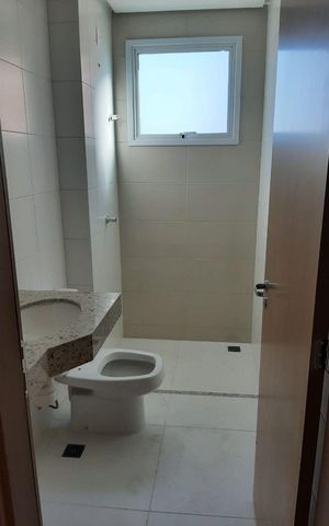 Apartamento à venda com 64m², 2 quartos e 1 vaga Apartamento à venda com 64m², 2 quartos e 1 vagaBanheiro social