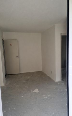 Apartamento à venda com 47m², 2 quartos e sem vaga Apartamento à venda com 47m², 2 quartos e sem vagaSala