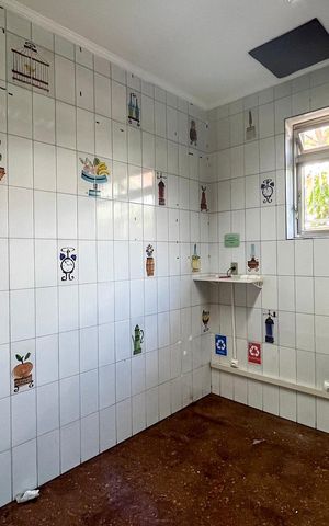 Casa para alugar com 260m², 5 quartos e 6 vagas Casa para alugar com 260m², 5 quartos e 6 vagasCopa