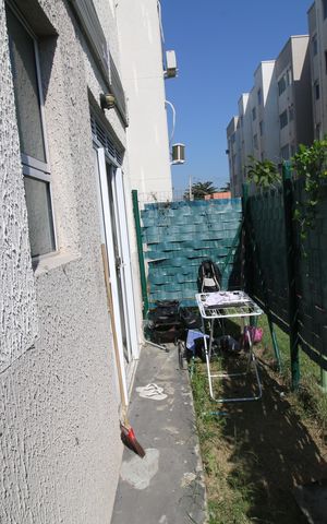 Apartamento para alugar com 1m², 2 quartos e sem vagaVaranda