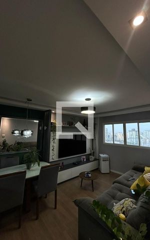 Apartamento à venda com 100m², 2 quartos e 1 vagaSala