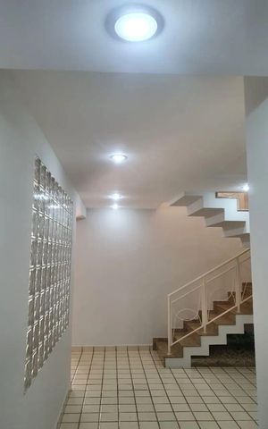 Casa para alugar com 309m², 4 quartos e 2 vagas Casa para alugar com 309m², 4 quartos e 2 vagasSala