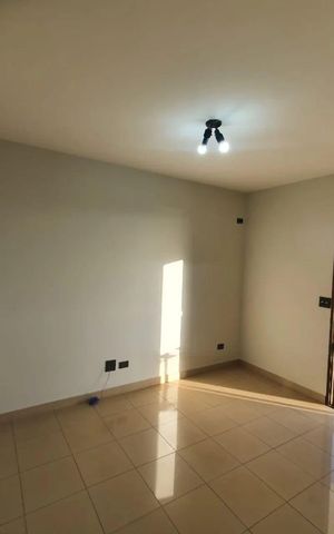 Casa para alugar com 309m², 4 quartos e 2 vagas Casa para alugar com 309m², 4 quartos e 2 vagasQuarto