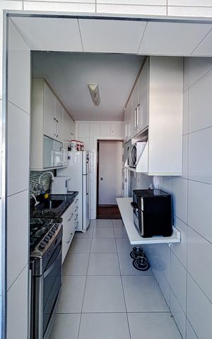Apartamento à venda com 60m², 2 quartos e 1 vagaÁrea de Serviço