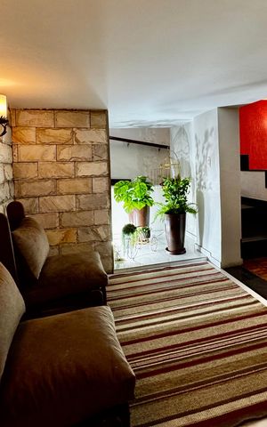 Casa à venda com 268m², 3 quartos e 1 vaga