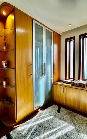 Casa à venda com 268m², 3 quartos e 1 vaga