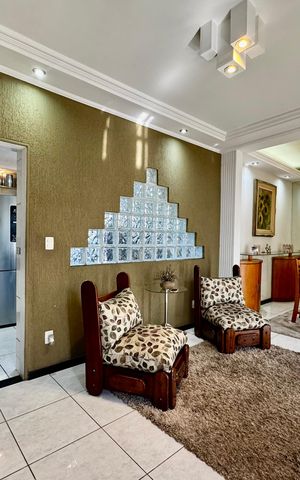 Casa à venda com 268m², 3 quartos e 1 vaga