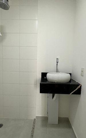 Apartamento à venda com 67m², 2 quartos e 1 vaga Apartamento à venda com 67m², 2 quartos e 1 vagaBanheiro