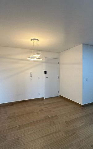Apartamento à venda com 67m², 2 quartos e 1 vaga Apartamento à venda com 67m², 2 quartos e 1 vagaSala