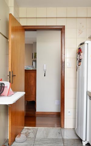 Apartamento à venda com 96m², 3 quartos e 2 vagas Apartamento à venda com 96m², 3 quartos e 2 vagasCozinha