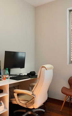 Apartamento à venda com 96m², 3 quartos e 2 vagas Apartamento à venda com 96m², 3 quartos e 2 vagasQuarto 1